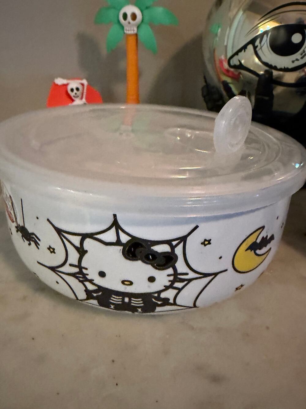 Hello Kitty Halloween storage bowl large 7 in spiderweb moon sealing Vented